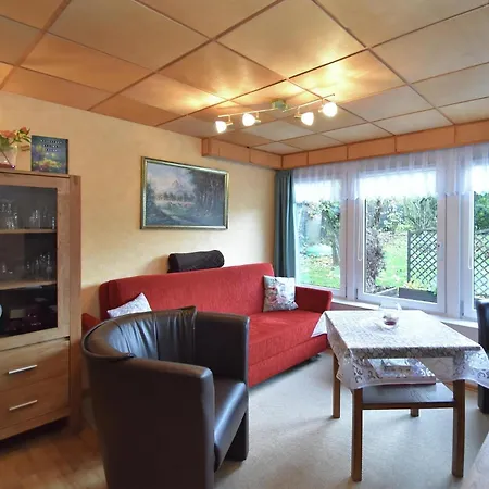 Dom wakacyjny Hideaway With Wood Stove Thale