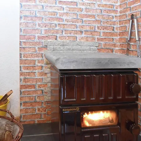 Hideaway With Wood Stove Dom wakacyjny *